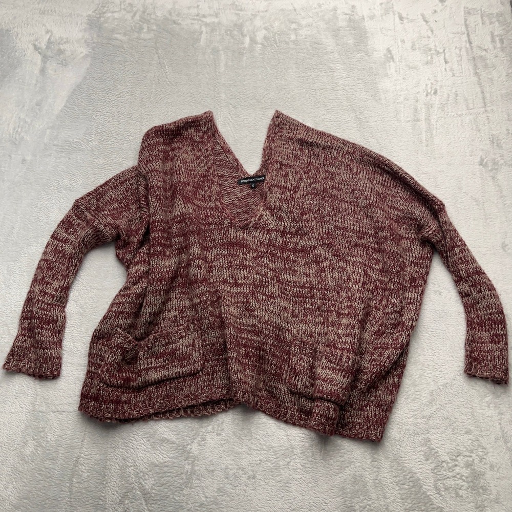 Slouchy FOREIGN EXCHANGE Marled Burgundy Beige V Neck Knit Sweater Size S